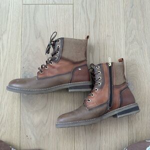 PIKOLINOS Two-Tone Brown Leather Boots